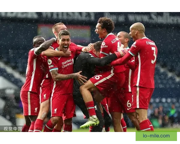 利物浦门神阿利松腿筋受伤将缺席多场联赛球队后防面临严峻新考验