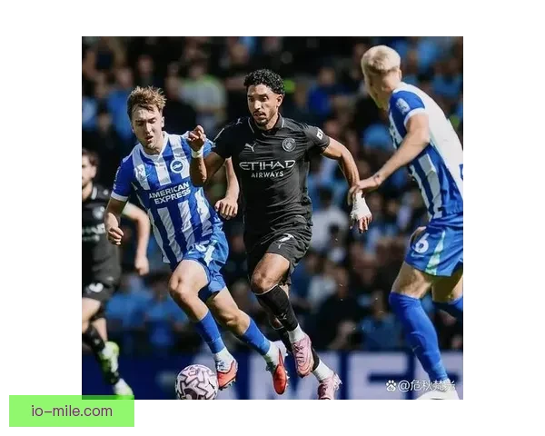 曼城锁定南美18岁防守中场2026年初正式加盟阵容